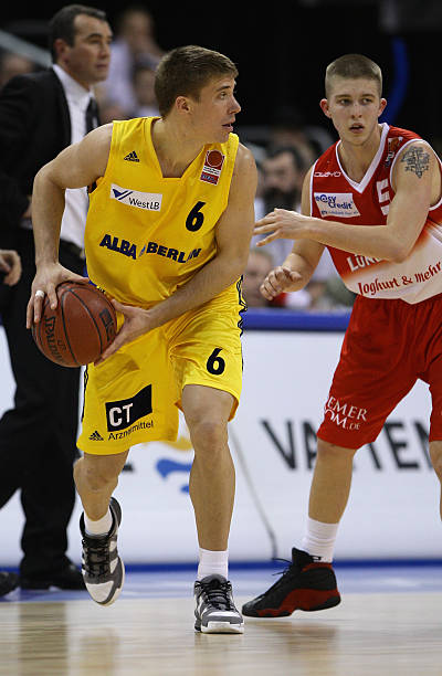 他在赛场上 他在赛场上