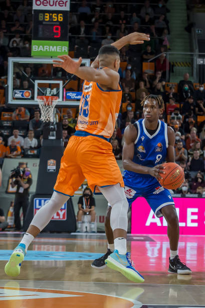 除此之外 除此之外