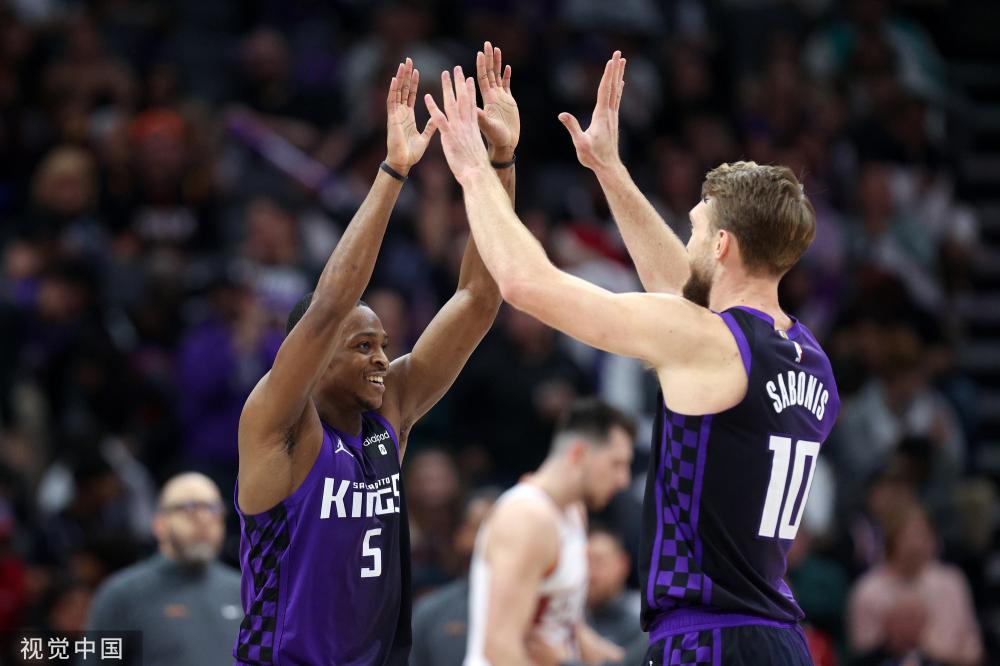 科林斯是新 科林斯是新